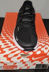 Brand New Men's Nike shoes.